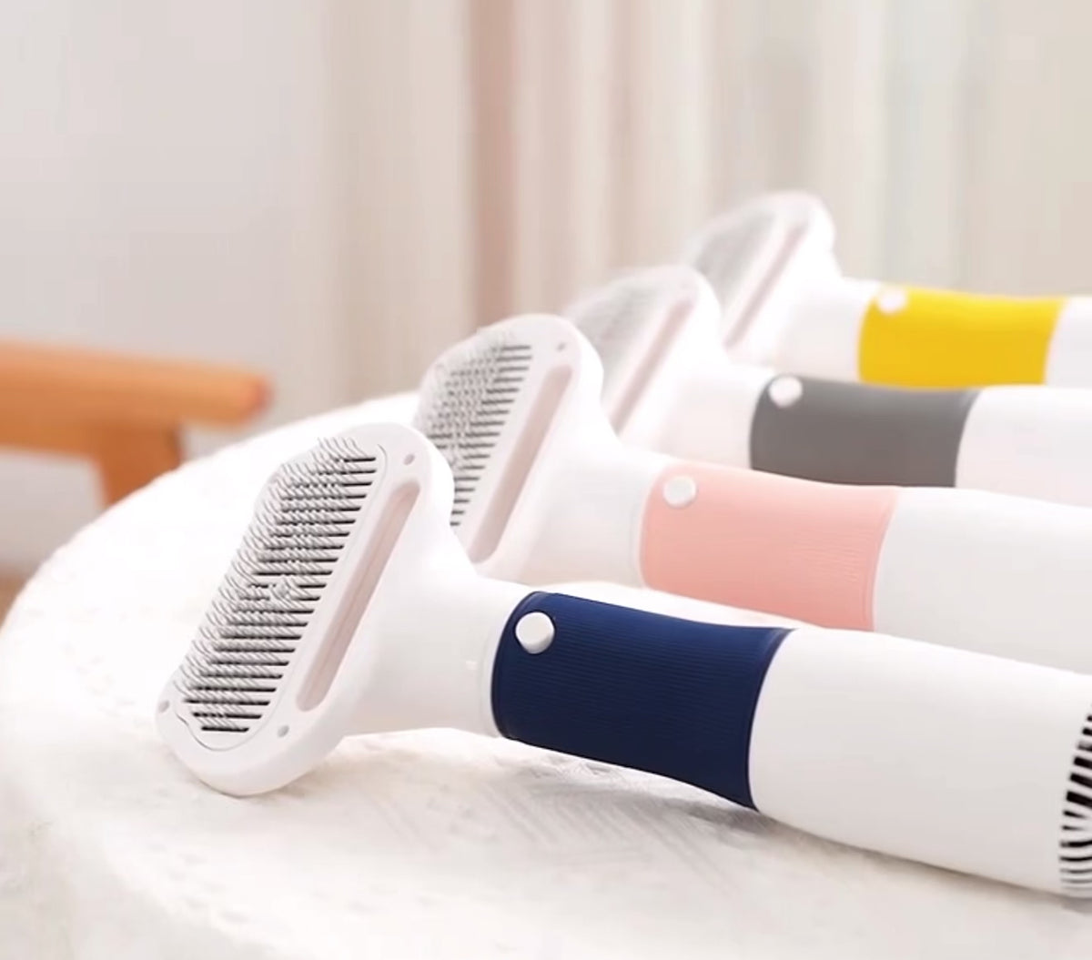Pet Blow-Dry Brush
